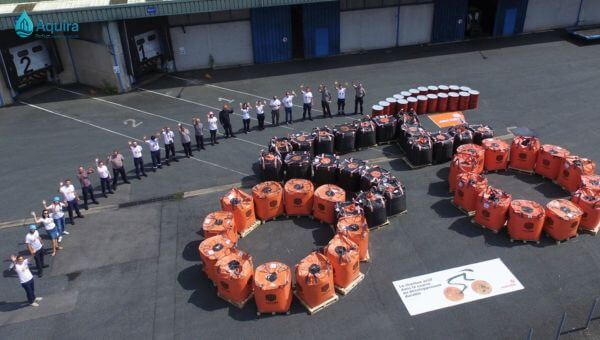 Than hoạt tính Jacobi hoạt động dựa trên cơ chế hấp phụ bề mặt, giữ lại clo, mùi, hóa chất và tạp chất hữu cơ, giúp nguồn nước sạch hơn, an toàn và đạt chất lượng cao hơn.