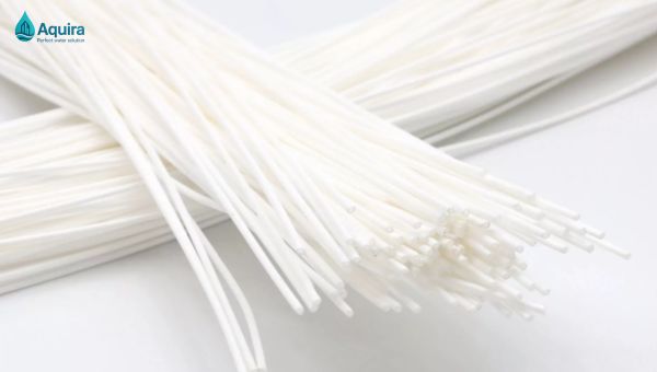 UF (Ultrafiltration) là công nghệ siêu lọc loại bỏ vi khuẩn, virus, cặn bẩn, đồng thời giữ khoáng chất tự nhiên, mang đến nước sạch, an toàn cho gia đình và văn phòng.