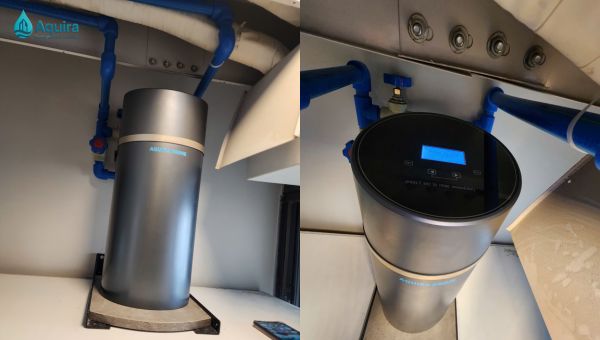 Kỹ thuật viên Auqira hỗ trợ lắp đặt tận nơi tại các không giản nhỏ, đảm bảo tinh tế, đẹp mắt