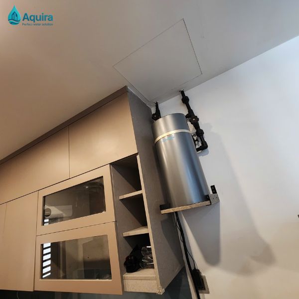 Nhiều người vẫn hình dung hệ thống xử lý nước là thiết bị lớn, khó lắp đặt, trong khi các model hiện đại đã được thiết kế tinh gọn, tối ưu cho không gian căn hộ.